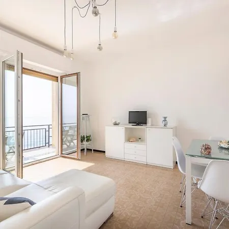 Casa Delle Velelle Bergeggi